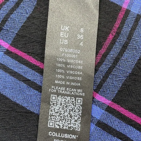 Tie Back Check Smock Dress - Picture 14 of 15